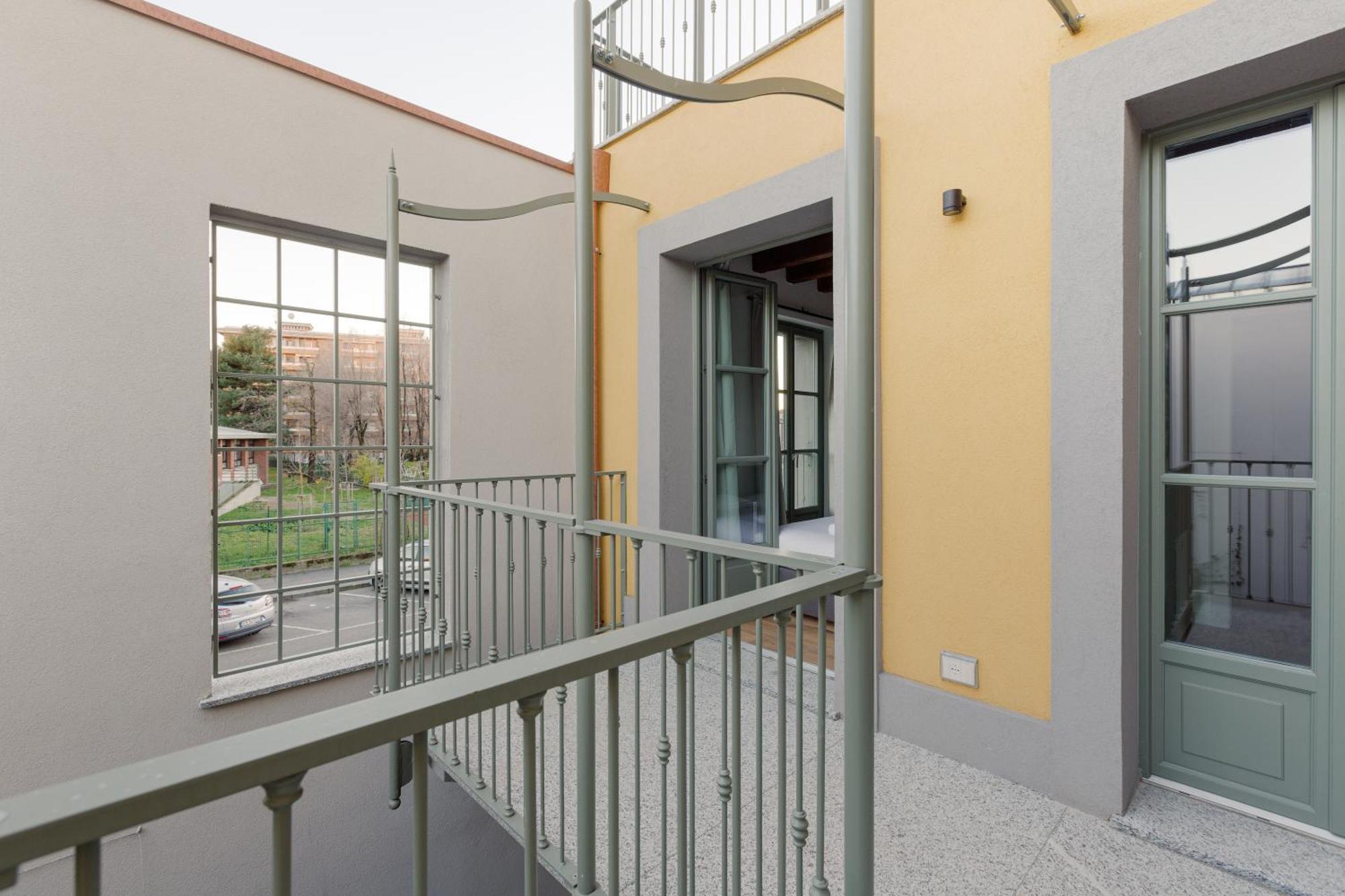 Modern Apartment In Milan With Balcony Exteriér fotografie